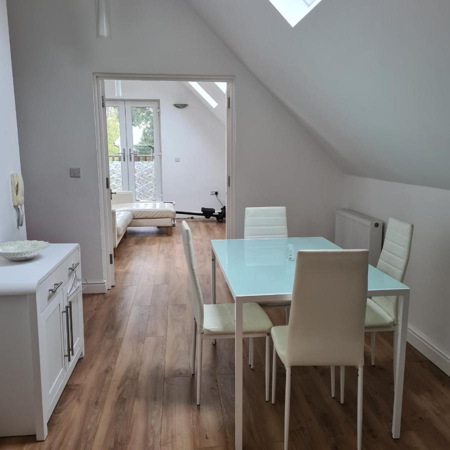 2-Bed Loft Apartment For 5Ppl With Private Parking Beckenham Eksteriør billede